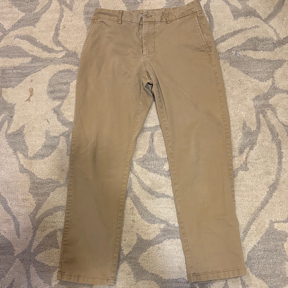 Old Navy Men's Tan Chino Pants
